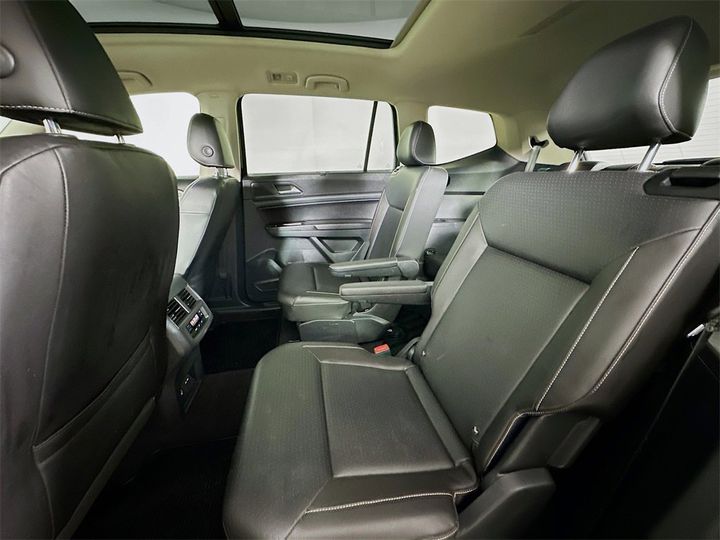 Certified 2021 Volkswagen Atlas SEL image 5