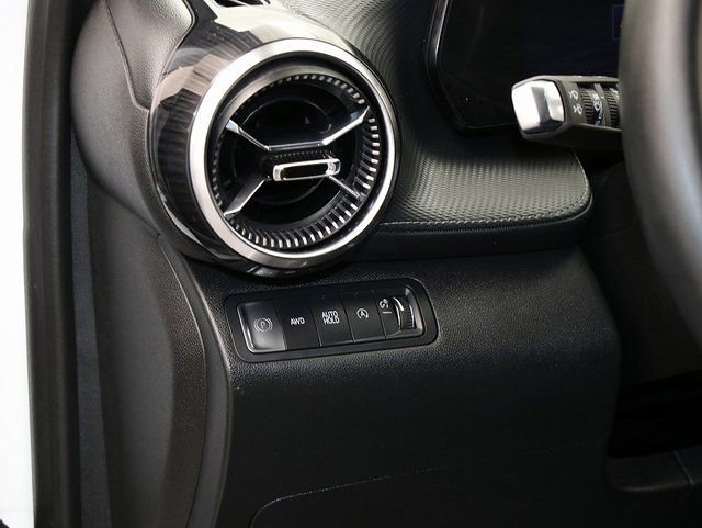 Certified 2025 Chevrolet Equinox LT w/ Safety and Technology Package image 28