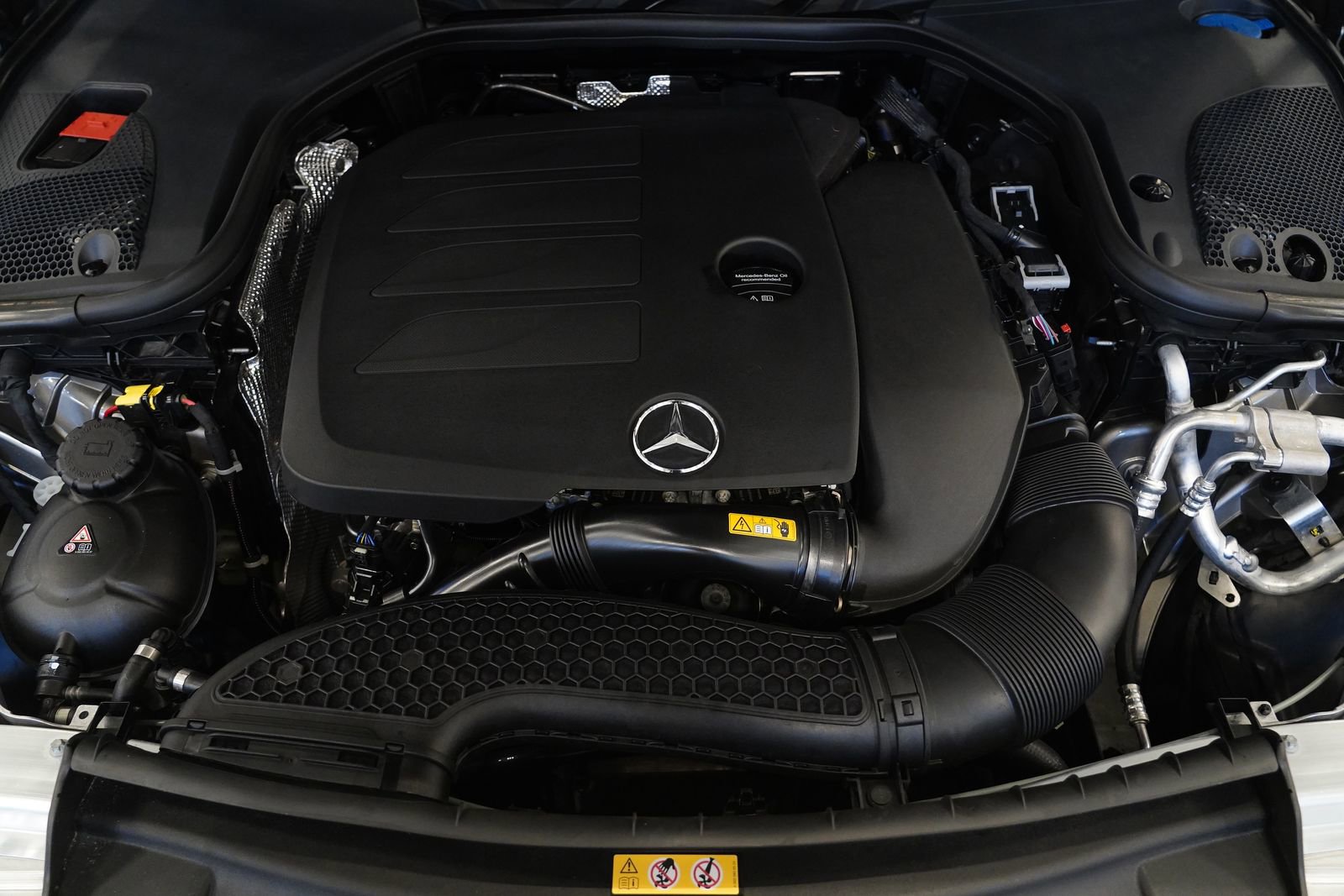 Used 2022 Mercedes-Benz E 350 4MATIC Sedan image 30