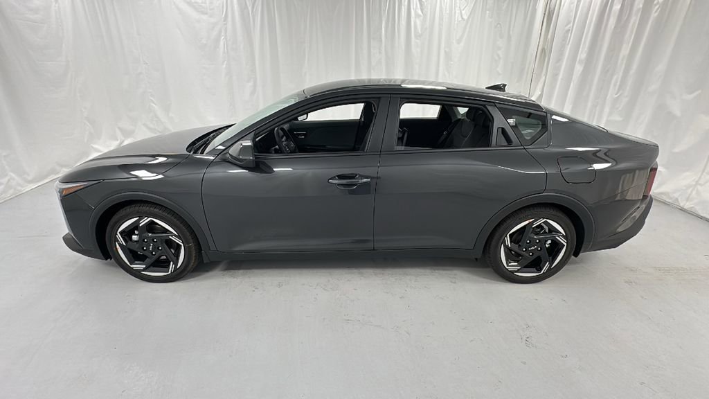 New 2025 Kia K4 EX image 6