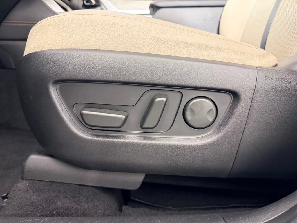 Used 2024 MAZDA CX-90 Plug-In Hybrid w/ Premium Pkg AWD/4WD image 19