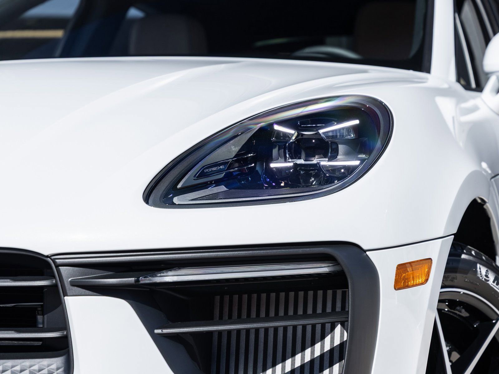 New 2026 Porsche Macan S image 18