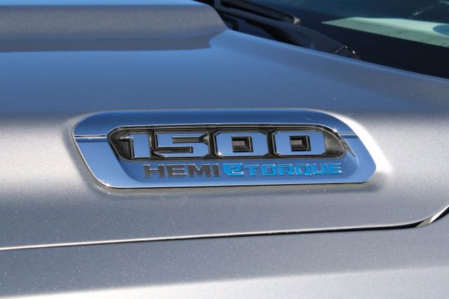 Used 2024 RAM 1500 Laramie image 16