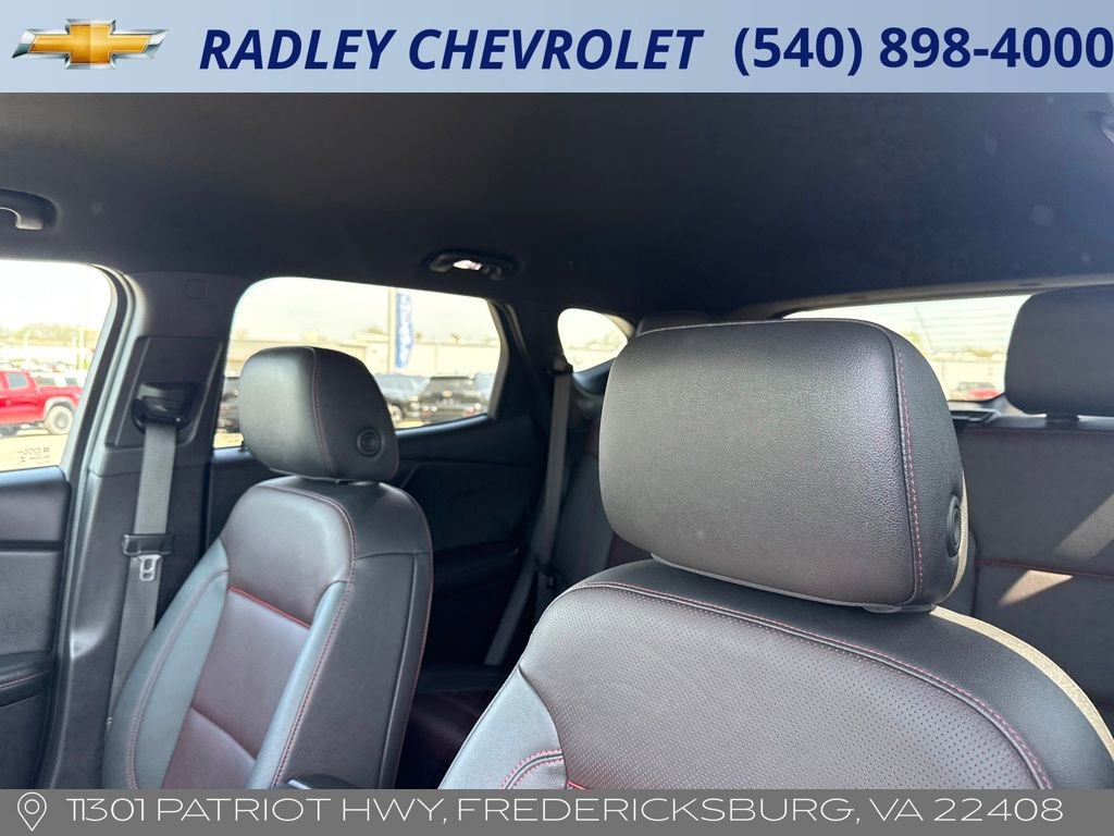 Certified 2025 Chevrolet Blazer RS w/ LPO, Floor Liner Package image 2