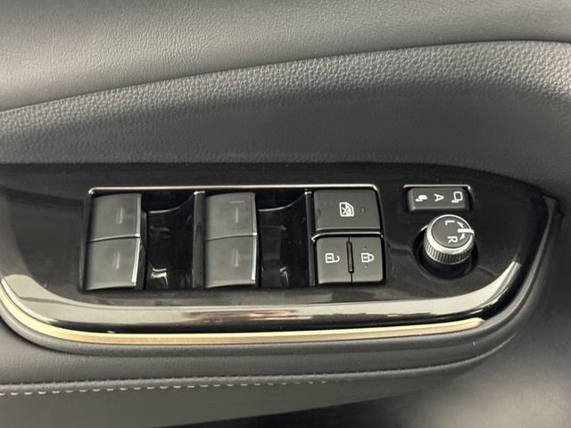 New 2026 Toyota Crown Signia AWD/4WD image 22