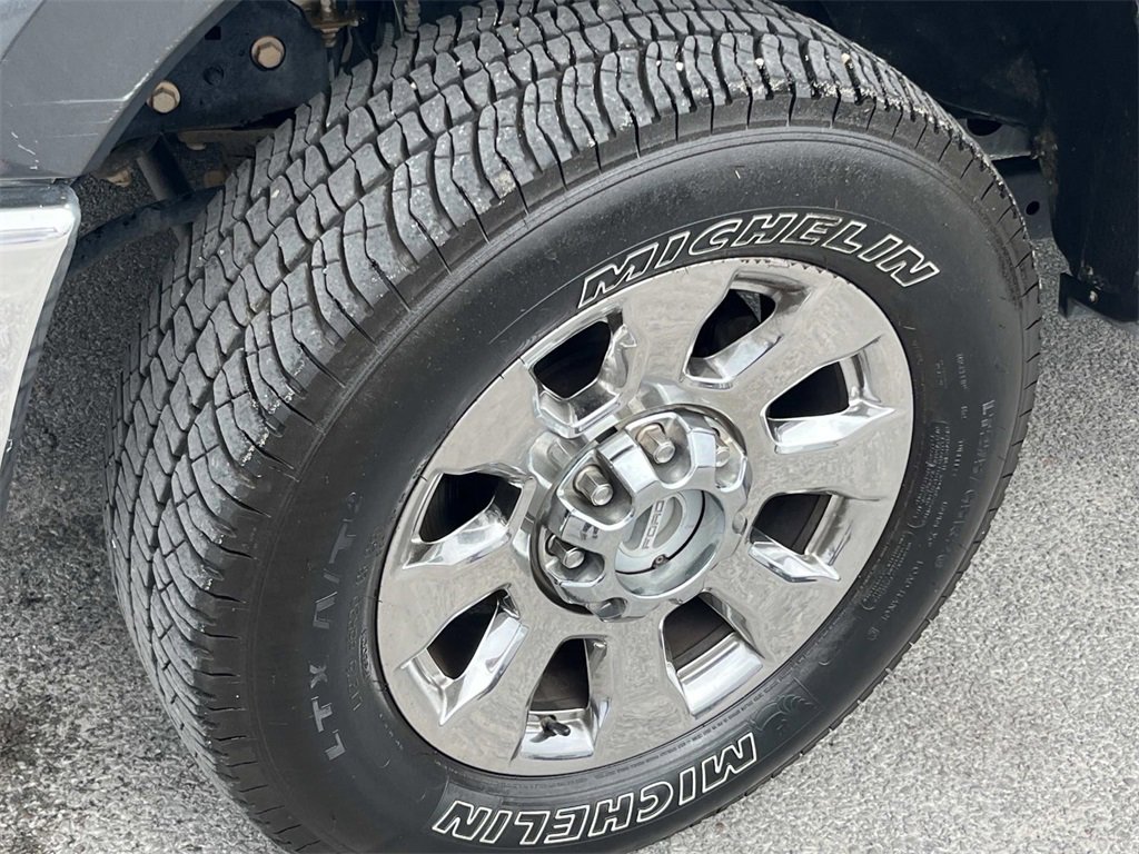 Used 2019 Ford F350 Lariat w/ Lariat Ultimate Package image 9