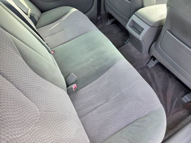 Used 2011 Toyota Camry LE image 34