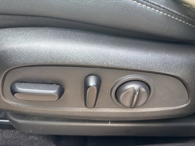 Used 2021 Chevrolet TrailBlazer ACTIV w/ Sun and Liftgate Package image 19