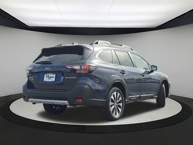 New 2025 Subaru Outback Limited image 7