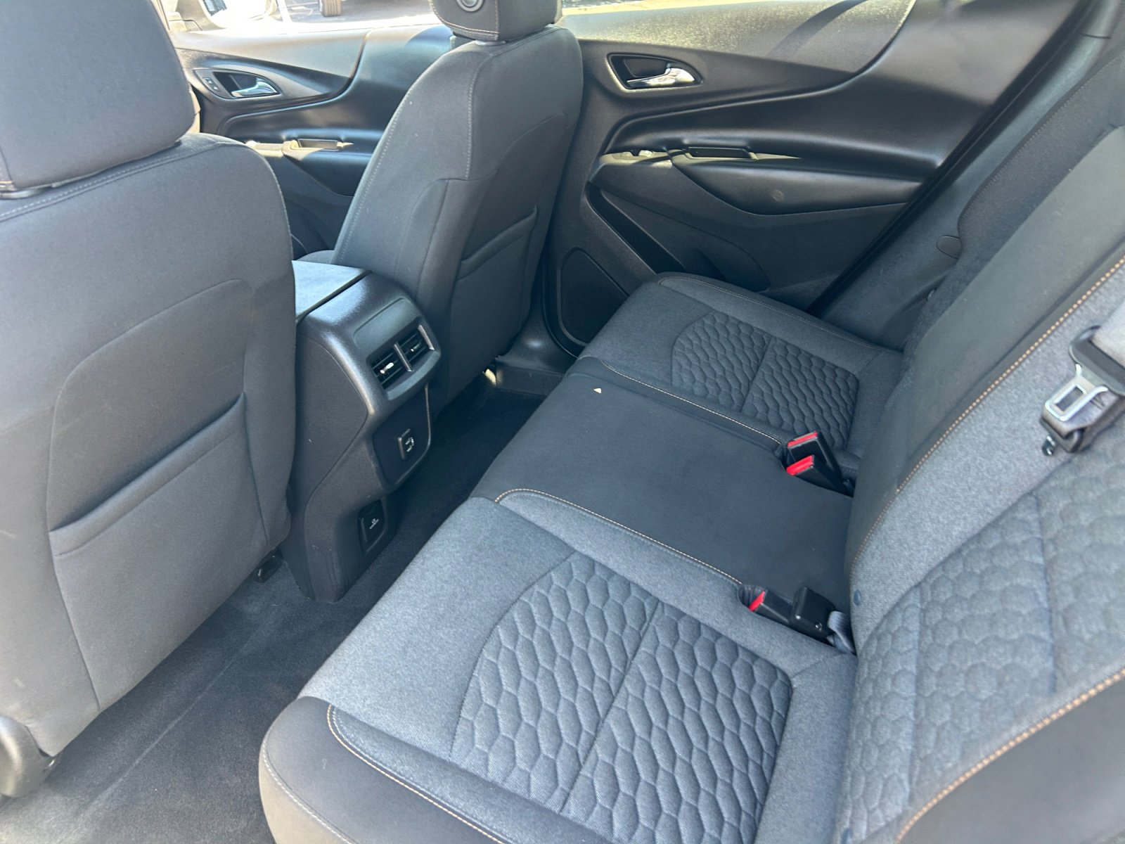 Used 2019 Chevrolet Equinox LT image 17