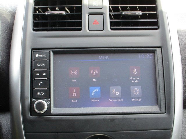 Used 2019 Nissan Versa SV image 23