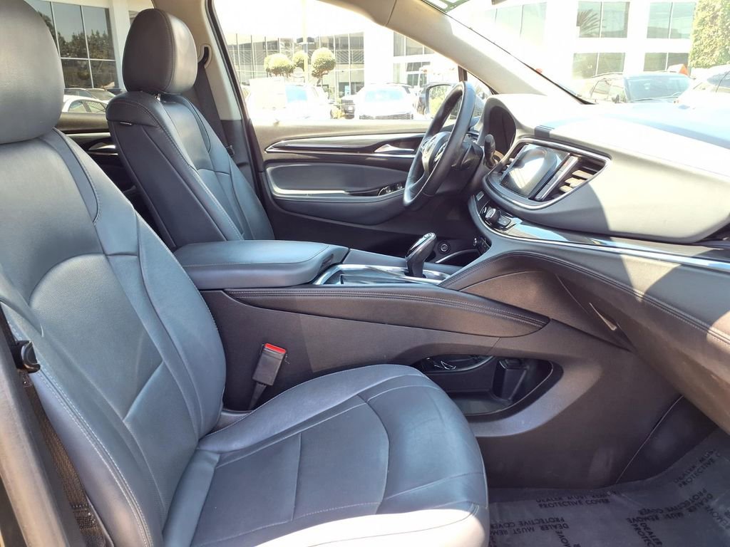 Used 2021 Buick Enclave Essence w/ Sound and Sites Package FWD image 9