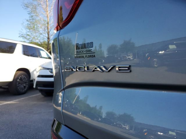 Used 2023 Buick Enclave Essence w/ Experience Buick Package FWD image 7