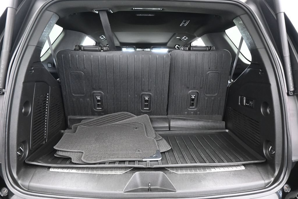 Used 2022 GMC Yukon Denali w/ Denali Premium Package AWD/4WD image 45