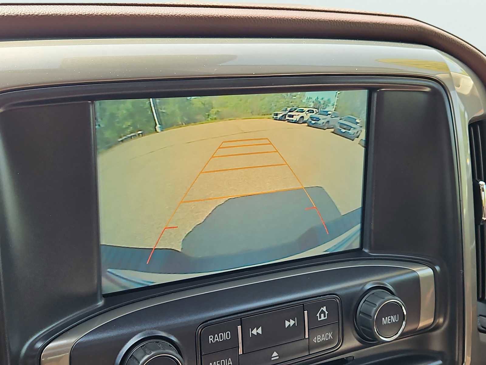 Used 2016 Chevrolet Silverado 1500 High Country w/ High Country Premium Package AWD/4WD image 9