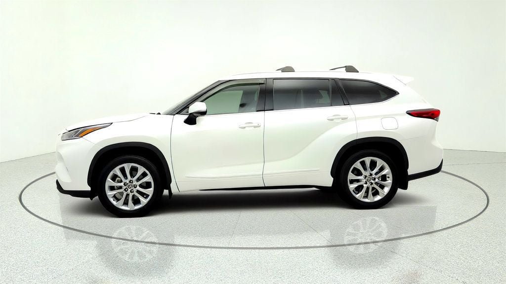 Used 2023 Toyota Highlander Limited AWD/4WD image 8