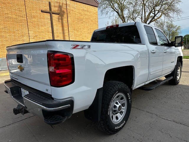 Used 2015 Chevrolet Silverado 2500 LT w/ LT Fleet Convenience Package image 4
