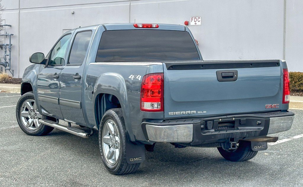Used 2013 GMC Sierra 1500 SLE w/ Power Tech Package image 10
