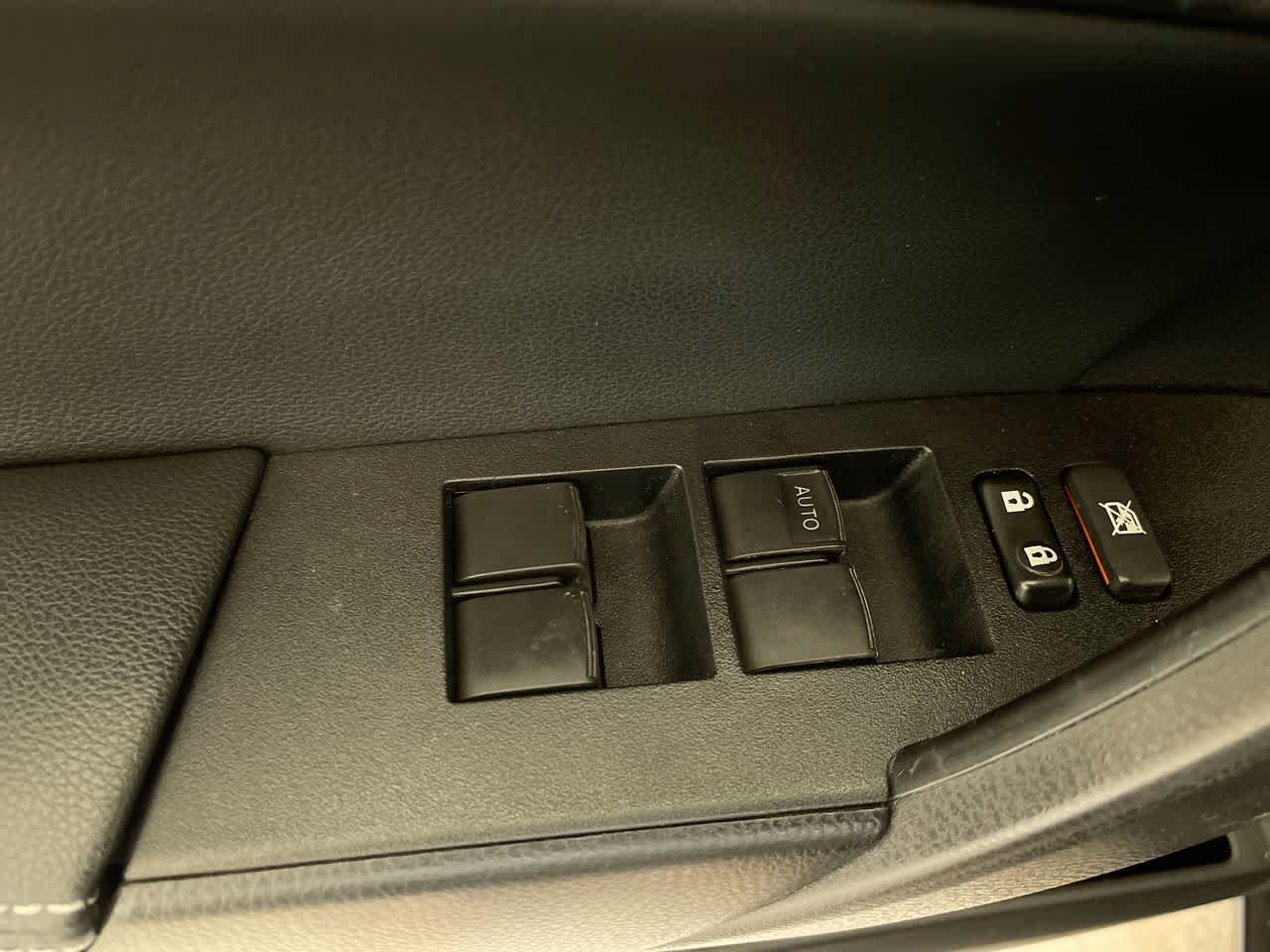 Used 2014 Toyota Corolla S FWD image 13