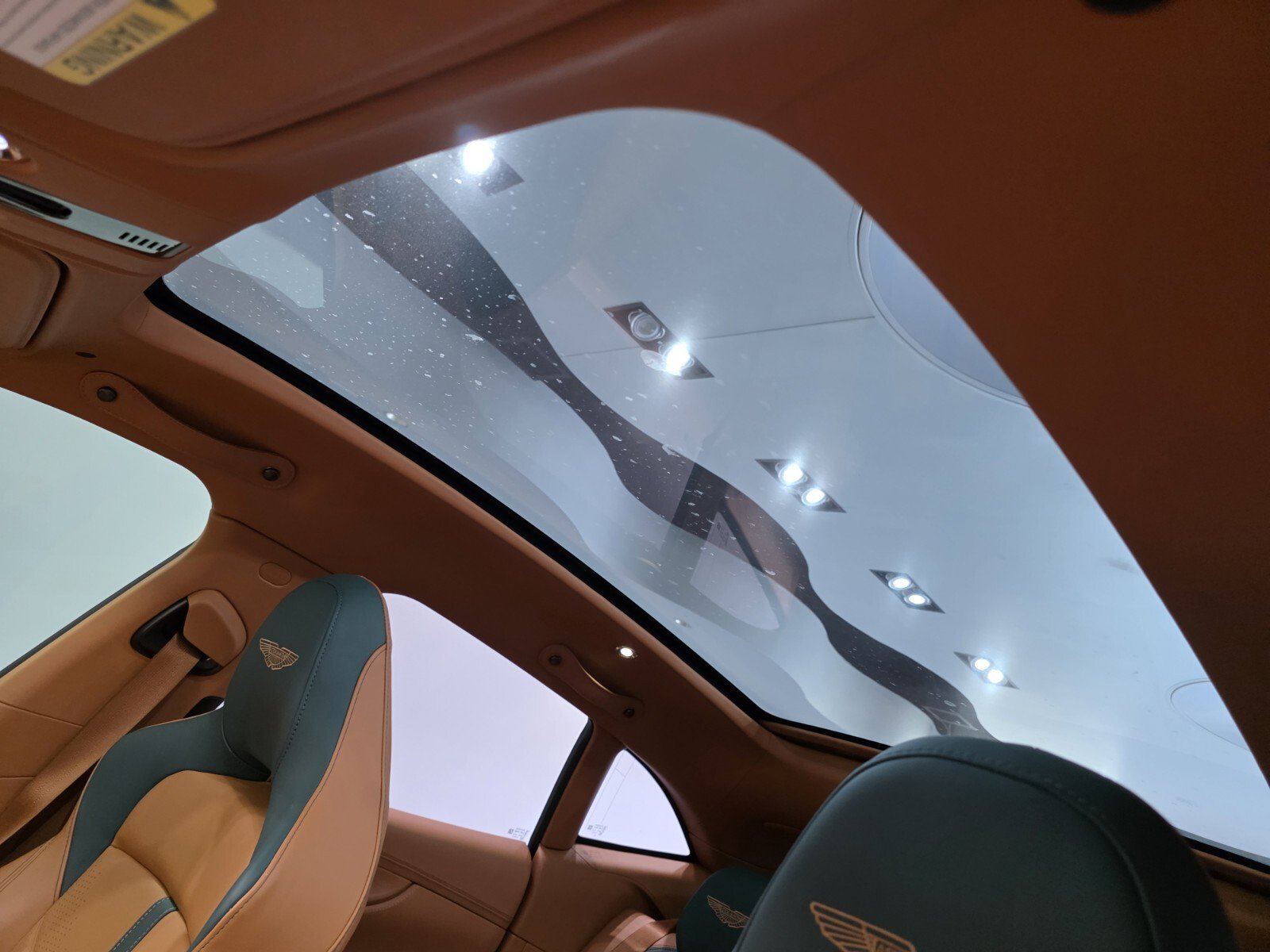 Used 2024 Aston Martin DBX 707 image 17