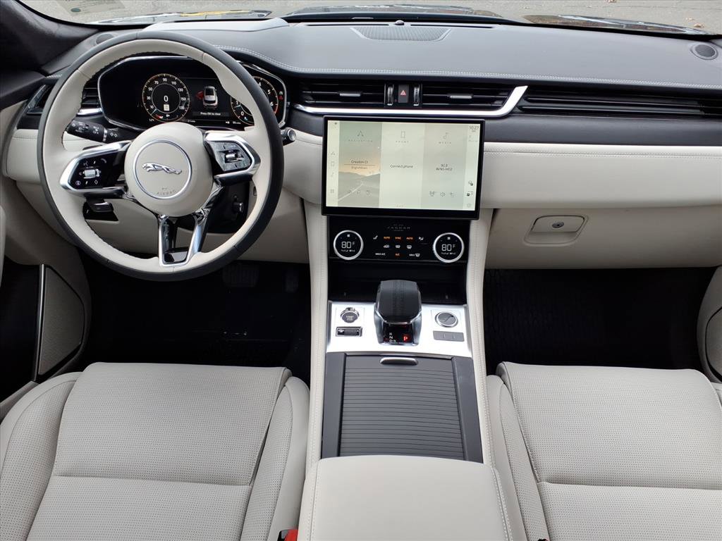 New 2026 Jaguar F-PACE R-Dynamic S image 4