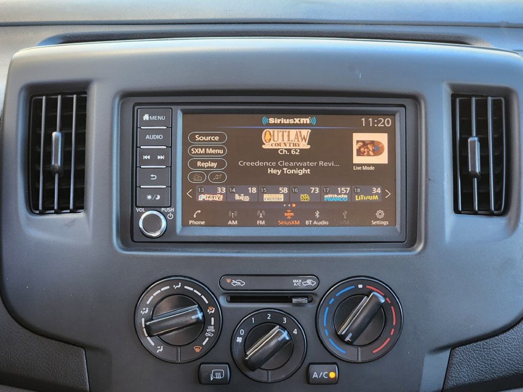 Used 2020 Nissan NV200 SV FWD image 19