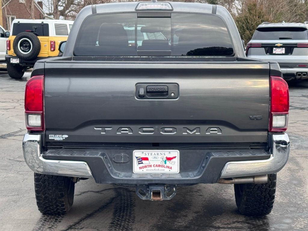 Used 2019 Toyota Tacoma TRD Off-Road image 18