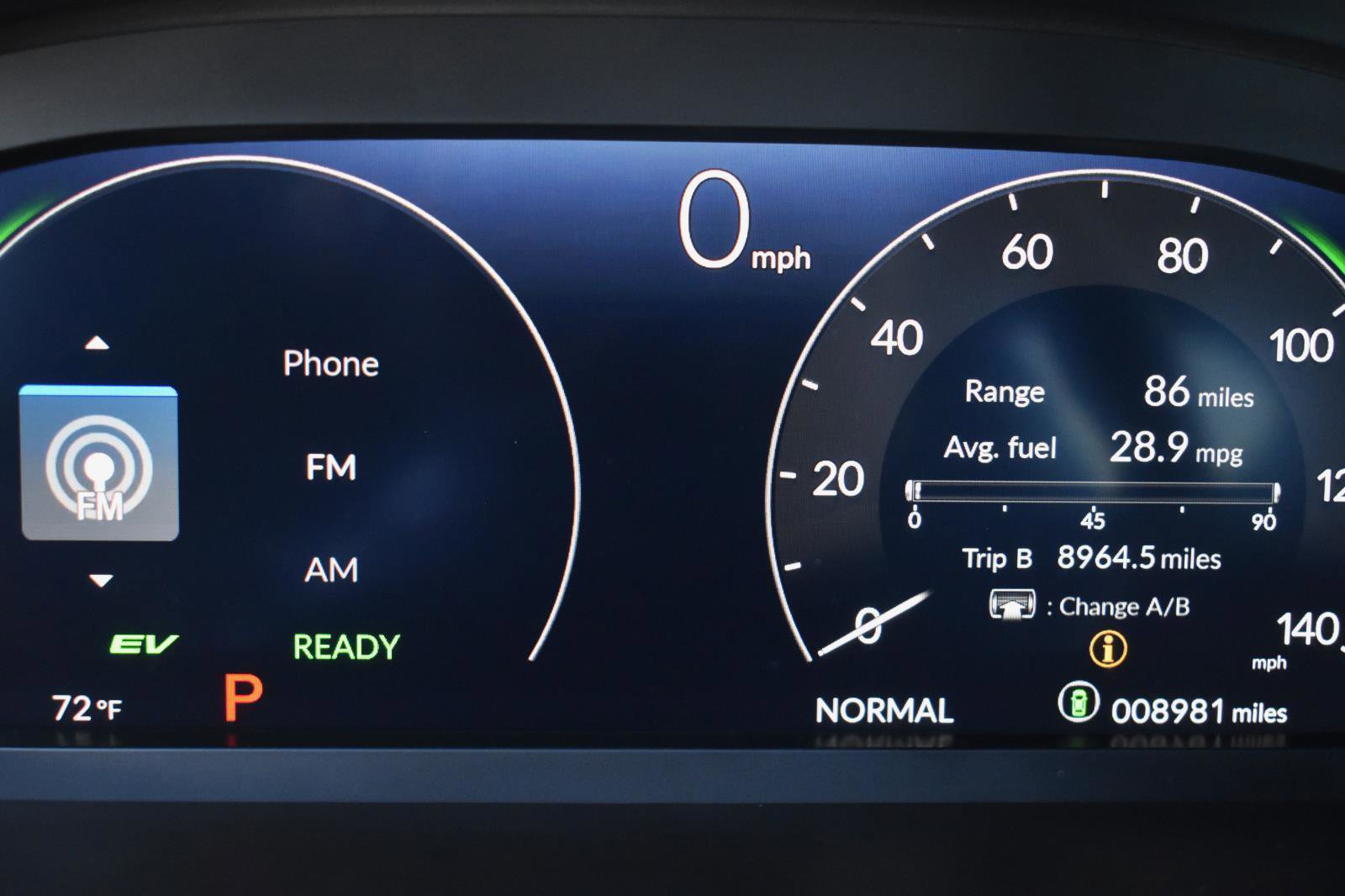 Used 2025 Honda Civic Sport Touring image 6