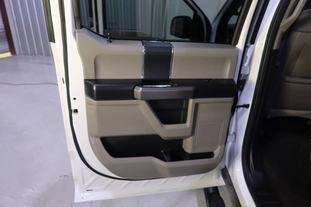 Used 2020 Ford F150 XLT w/ Equipment Group 301A Mid image 32