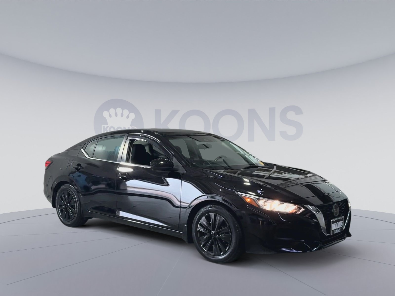 Used 2023 Nissan Sentra S FWD image 2