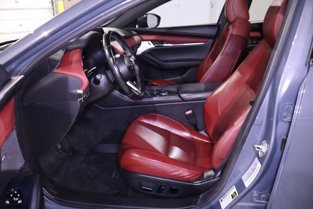 Used 2020 MAZDA MAZDA3 Hatchback w/ Premium Package FWD image 29