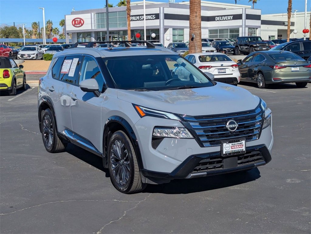 Certified 2025 Nissan Rogue Platinum w/ Platinum Premium Package image 6