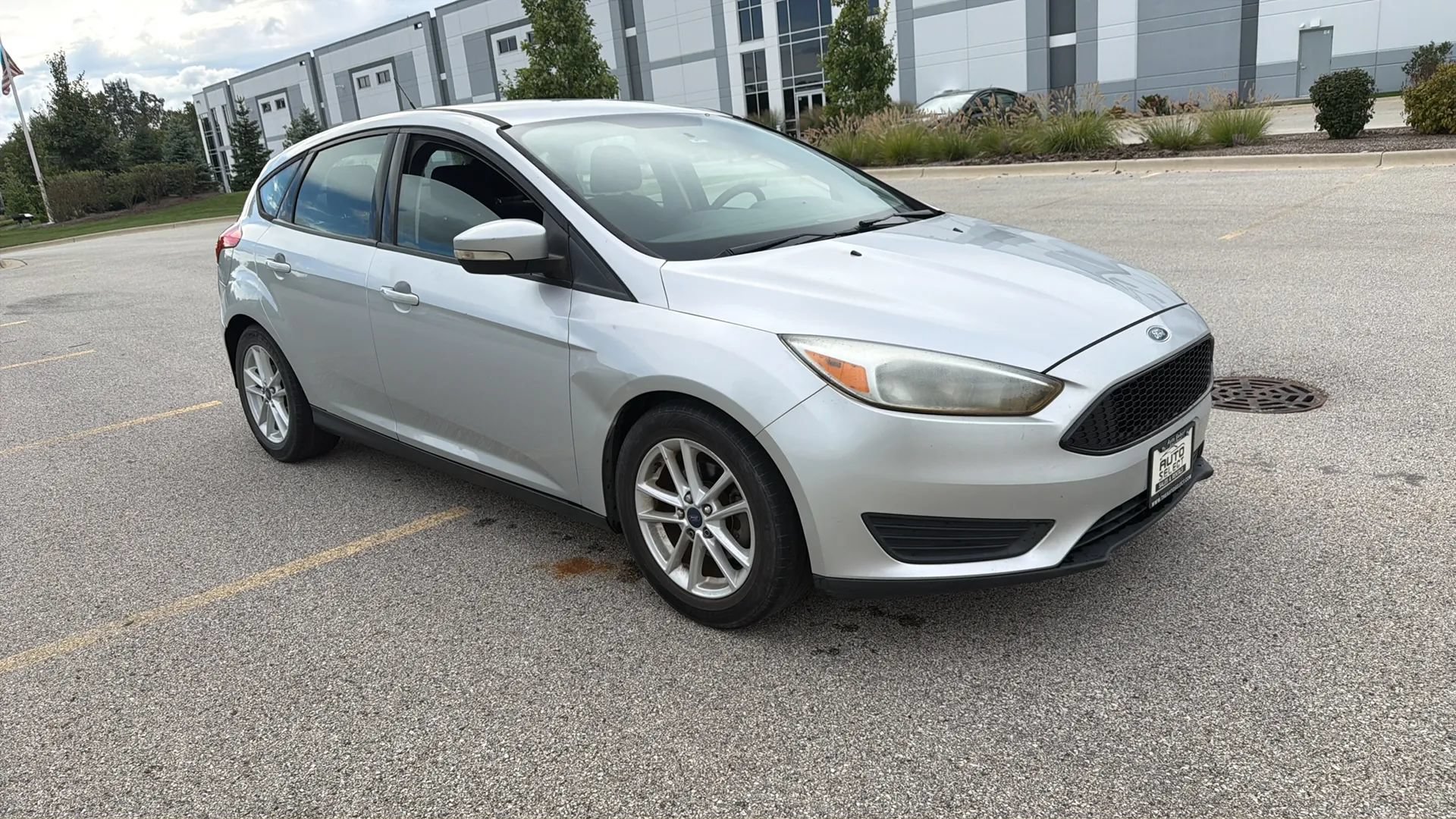 Used 2016 Ford Focus SE FWD image 3