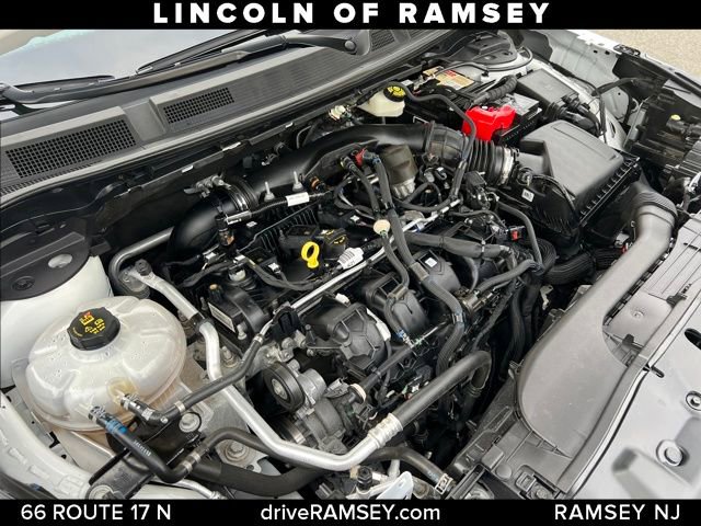 Used 2022 Lincoln Corsair Reserve w/ Equipment Group 201A image 24