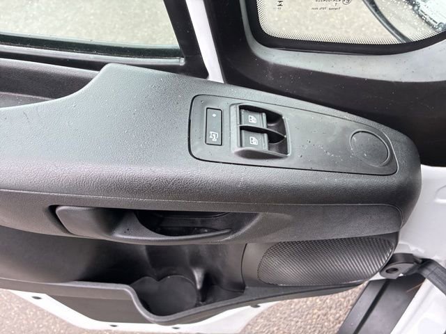 Used 2023 RAM ProMaster 2500 image 32