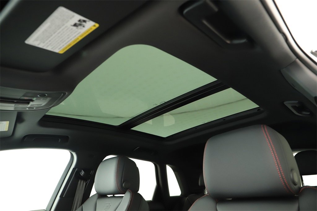 New 2025 Audi Q3 2.0T Premium Plus image 26