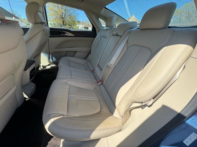 Used 2017 Lincoln MKZ Select w/ Select Plus Package image 11