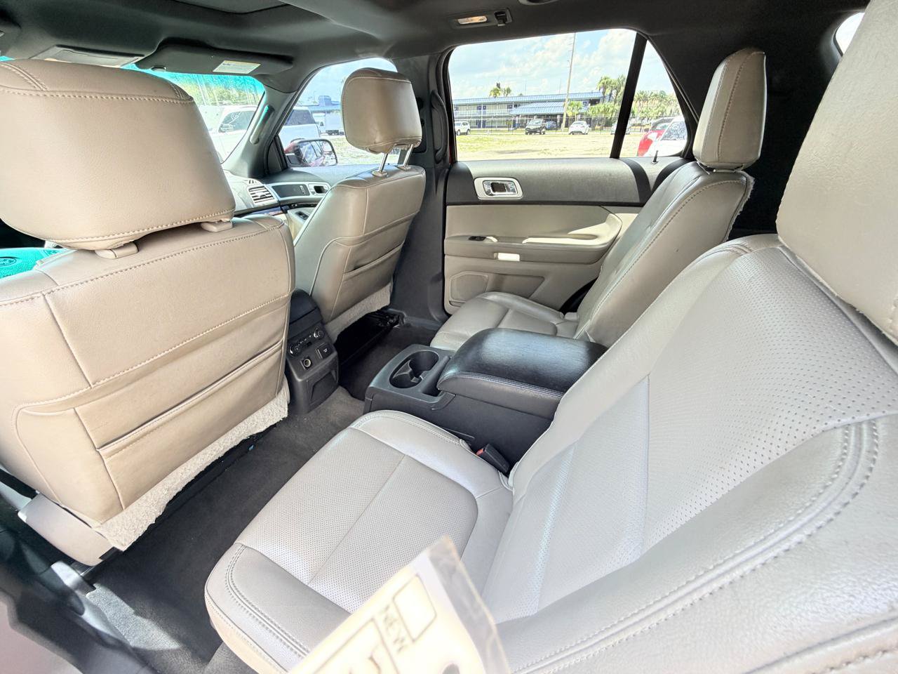 Used 2011 Ford Explorer Limited w/ 301A Rapid Spec Order Code FWD image 9