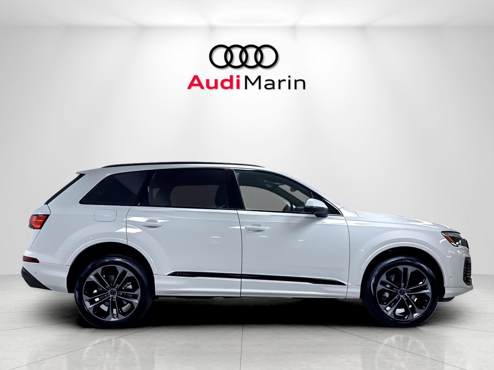 Certified 2026 Audi Q7 3.0T Premium Plus AWD/4WD image 6