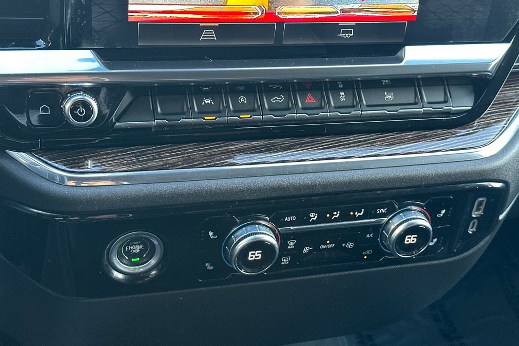 Used 2024 GMC Sierra 1500 Elevation image 24