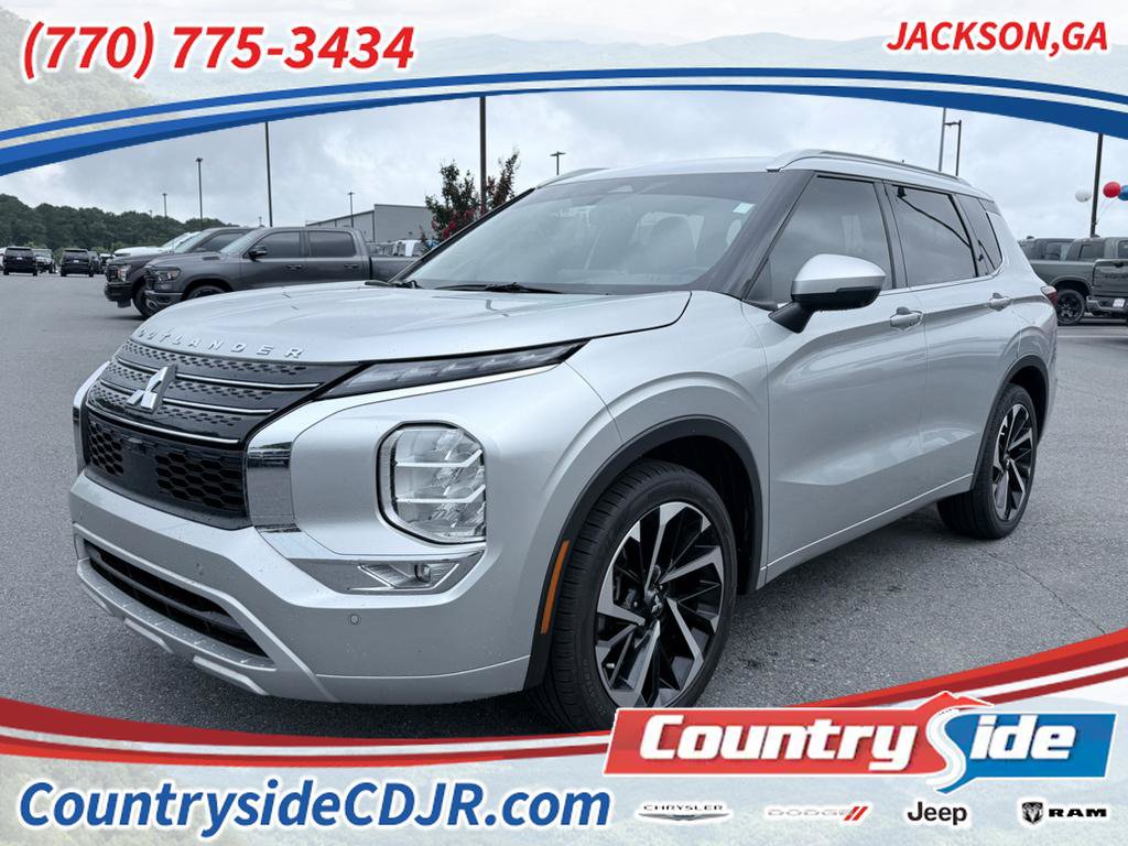 Used 2024 Mitsubishi Outlander SEL FWD image 1