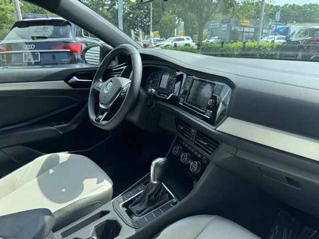 Used 2019 Volkswagen Jetta R-Line FWD image 29