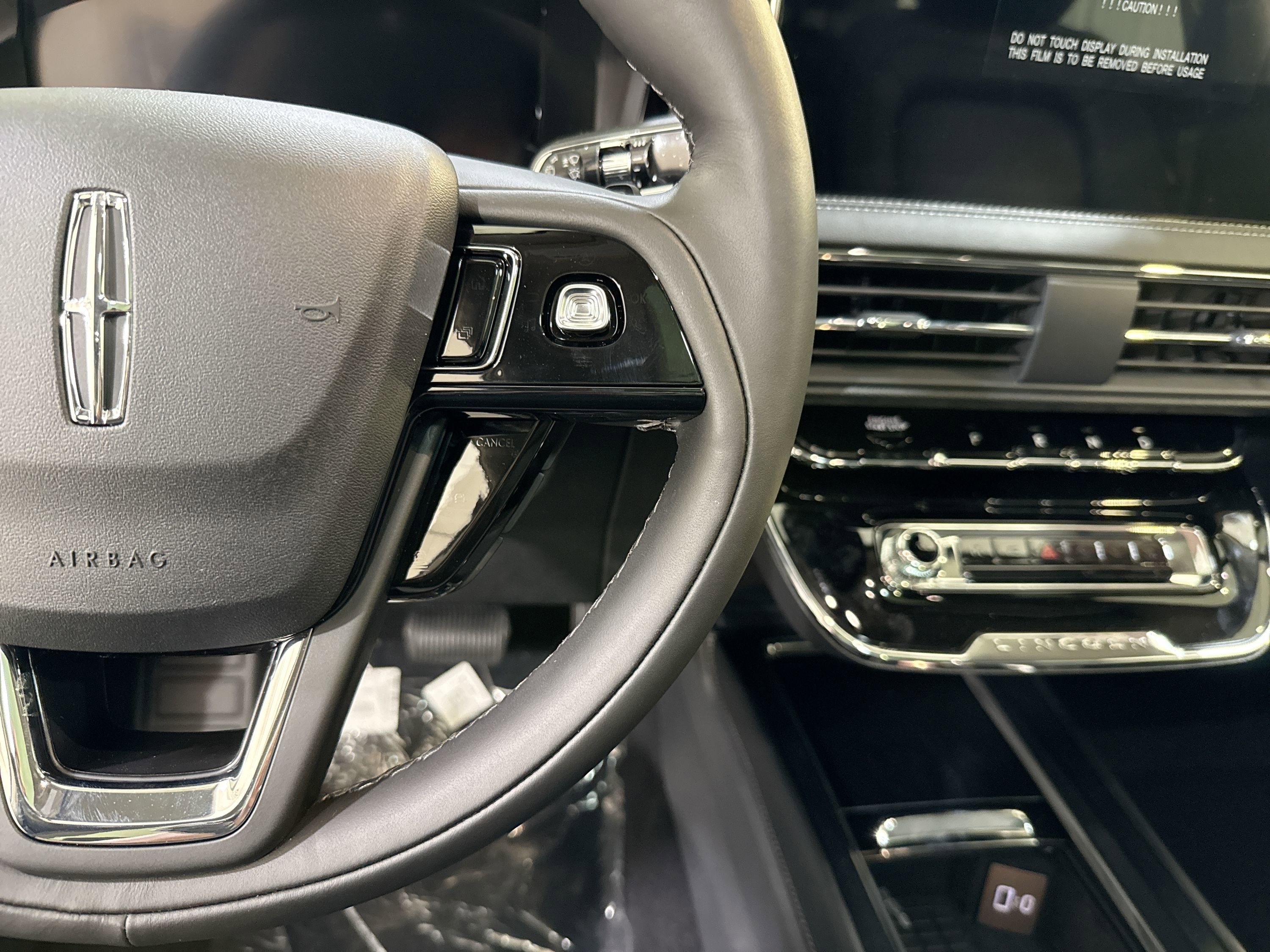 New 2026 Lincoln Corsair Reserve FWD image 15