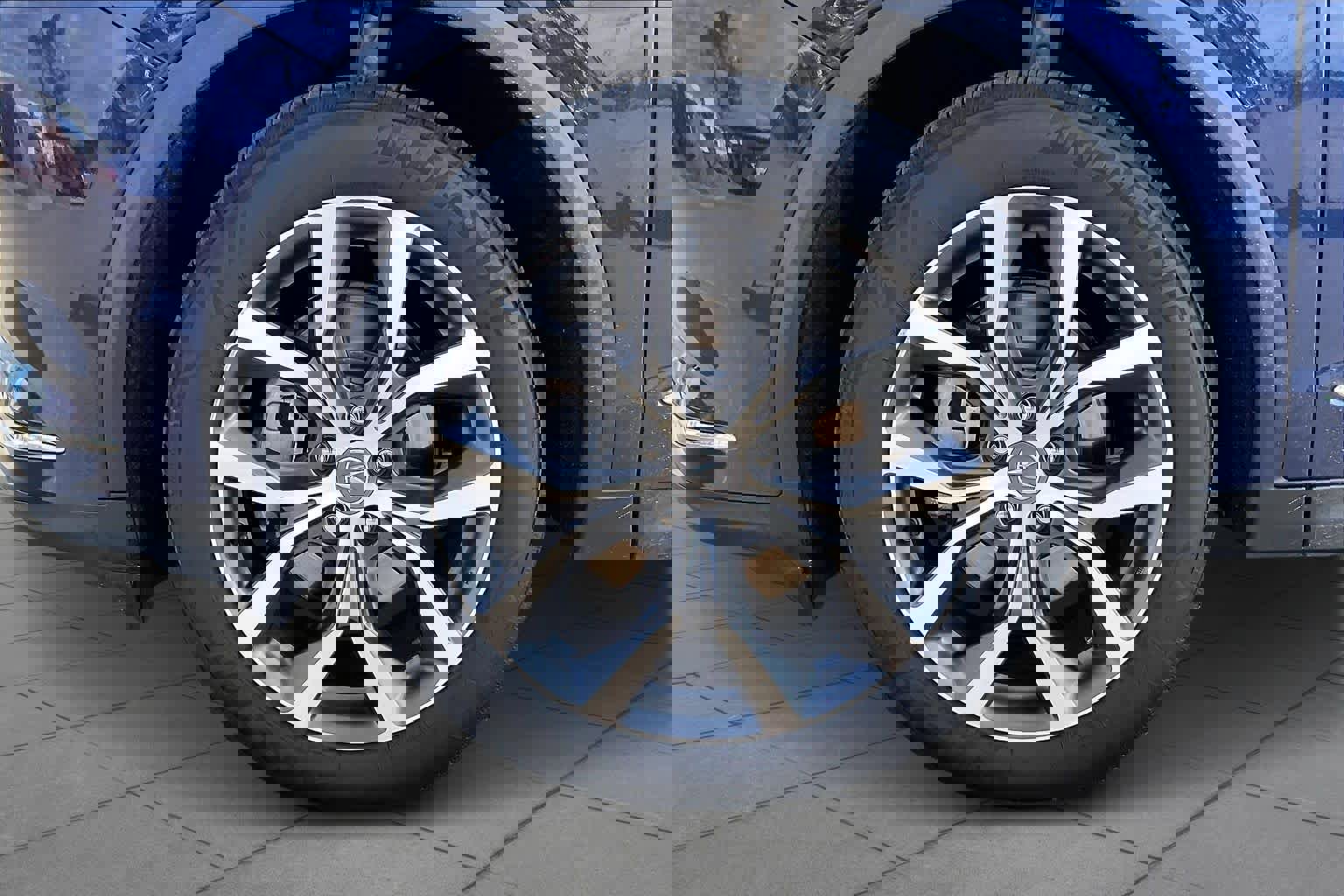 Used 2022 Acura MDX SH-AWD w/ Technology Package image 11