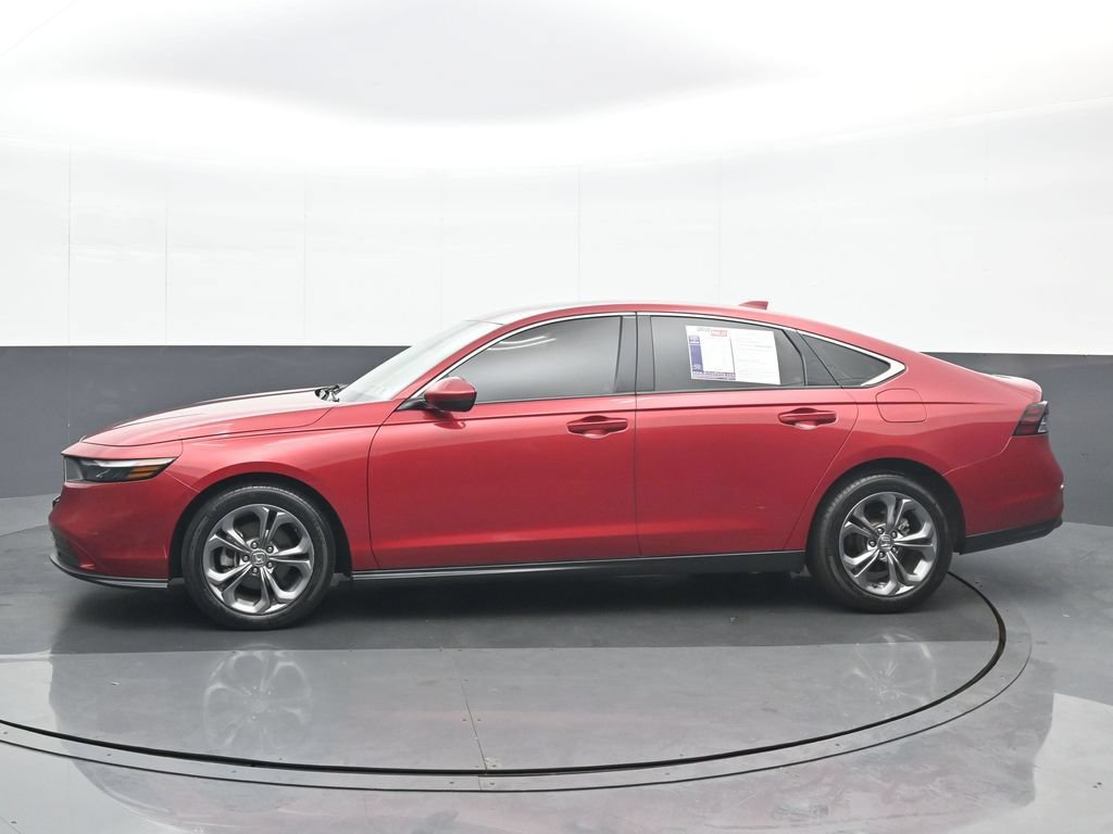 Used 2024 Honda Accord EX image 3