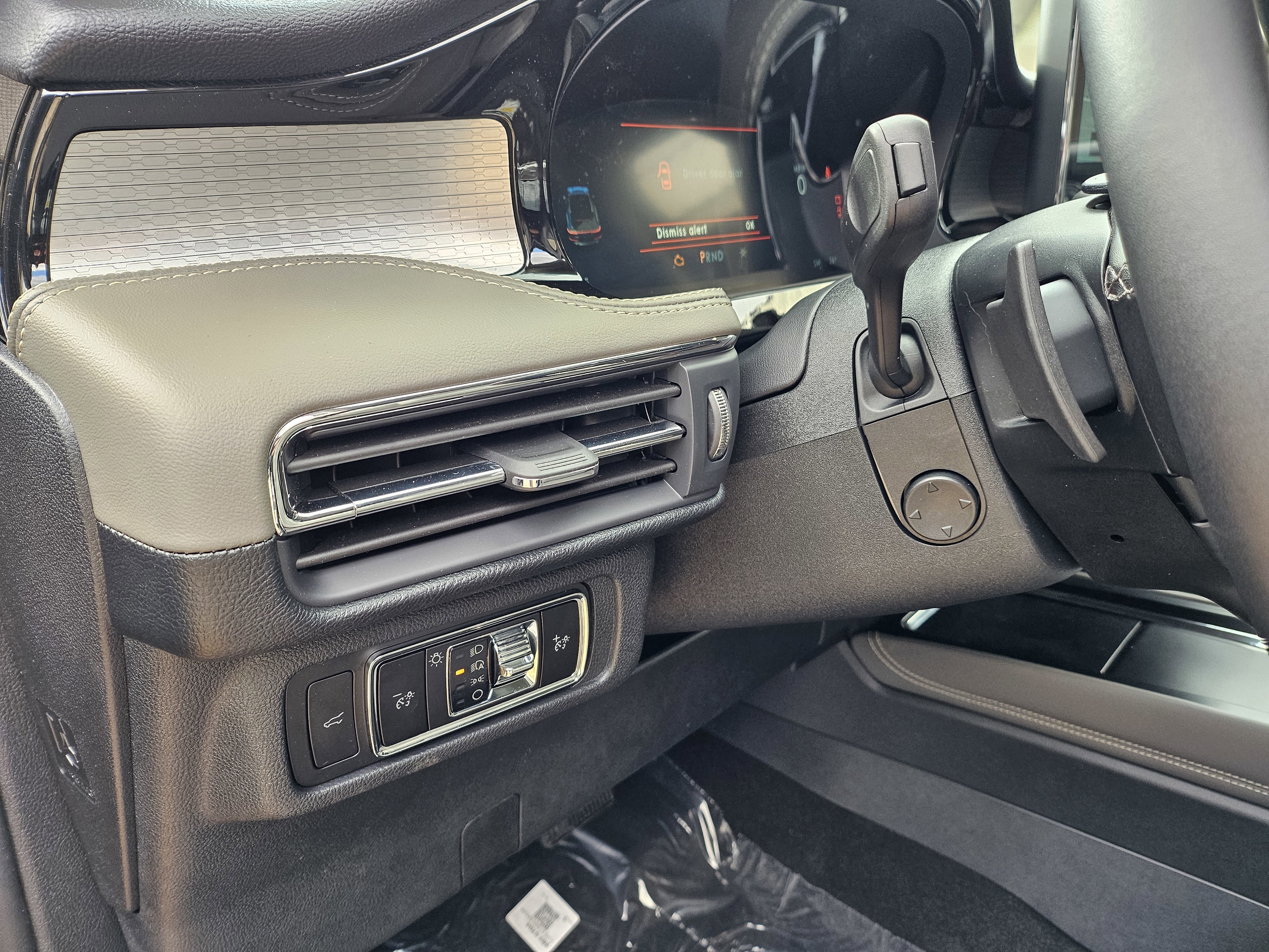 New 2026 Lincoln Corsair Premiere AWD/4WD image 11