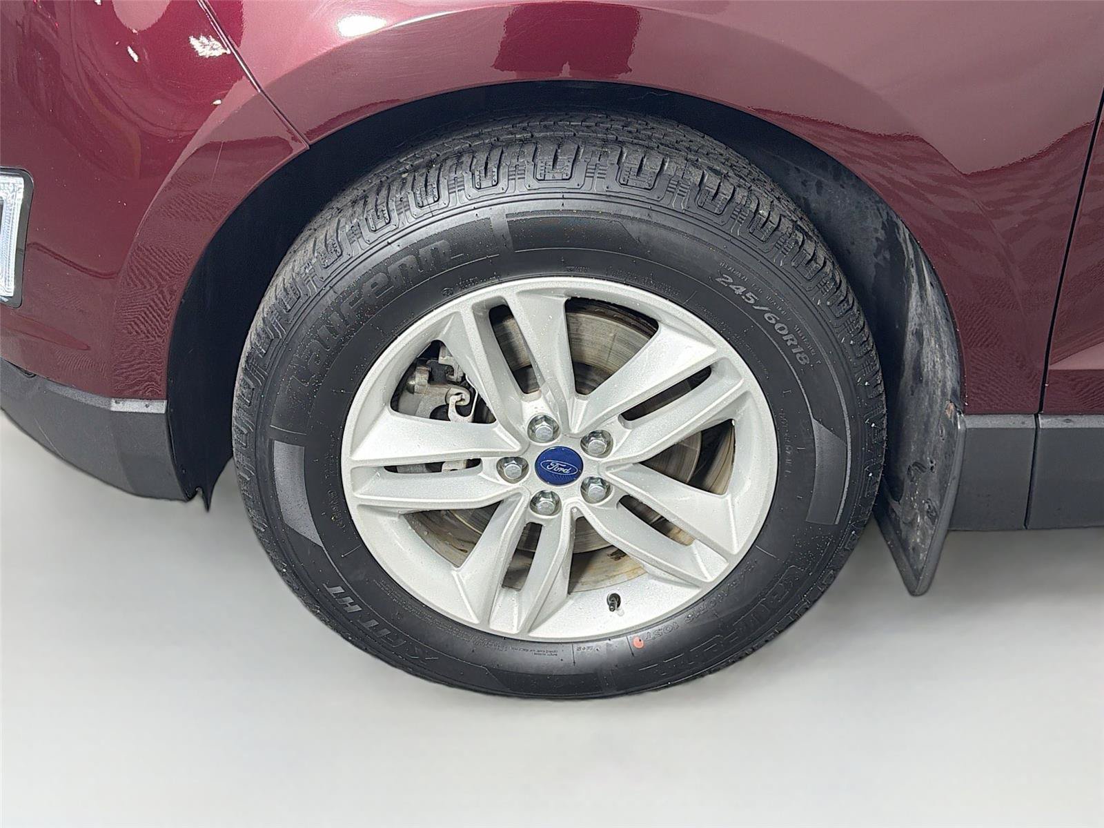 Used 2017 Ford Edge SEL w/ Equipment Group 201A AWD/4WD image 34