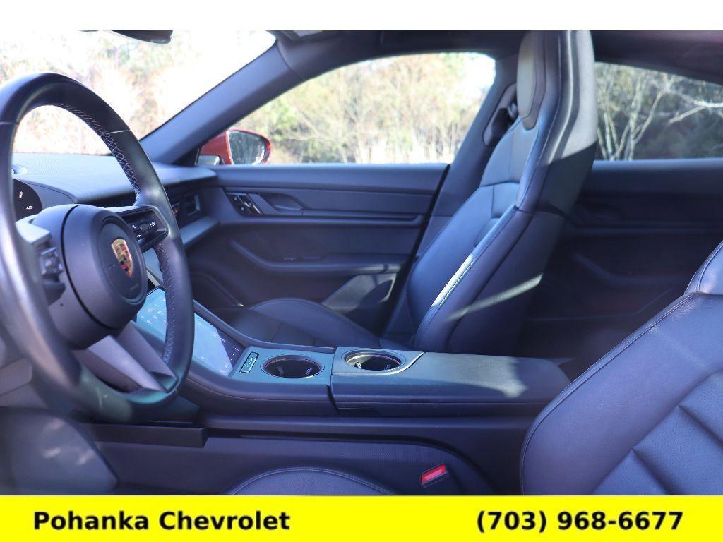 Used 2021 Porsche Taycan 4S image 24