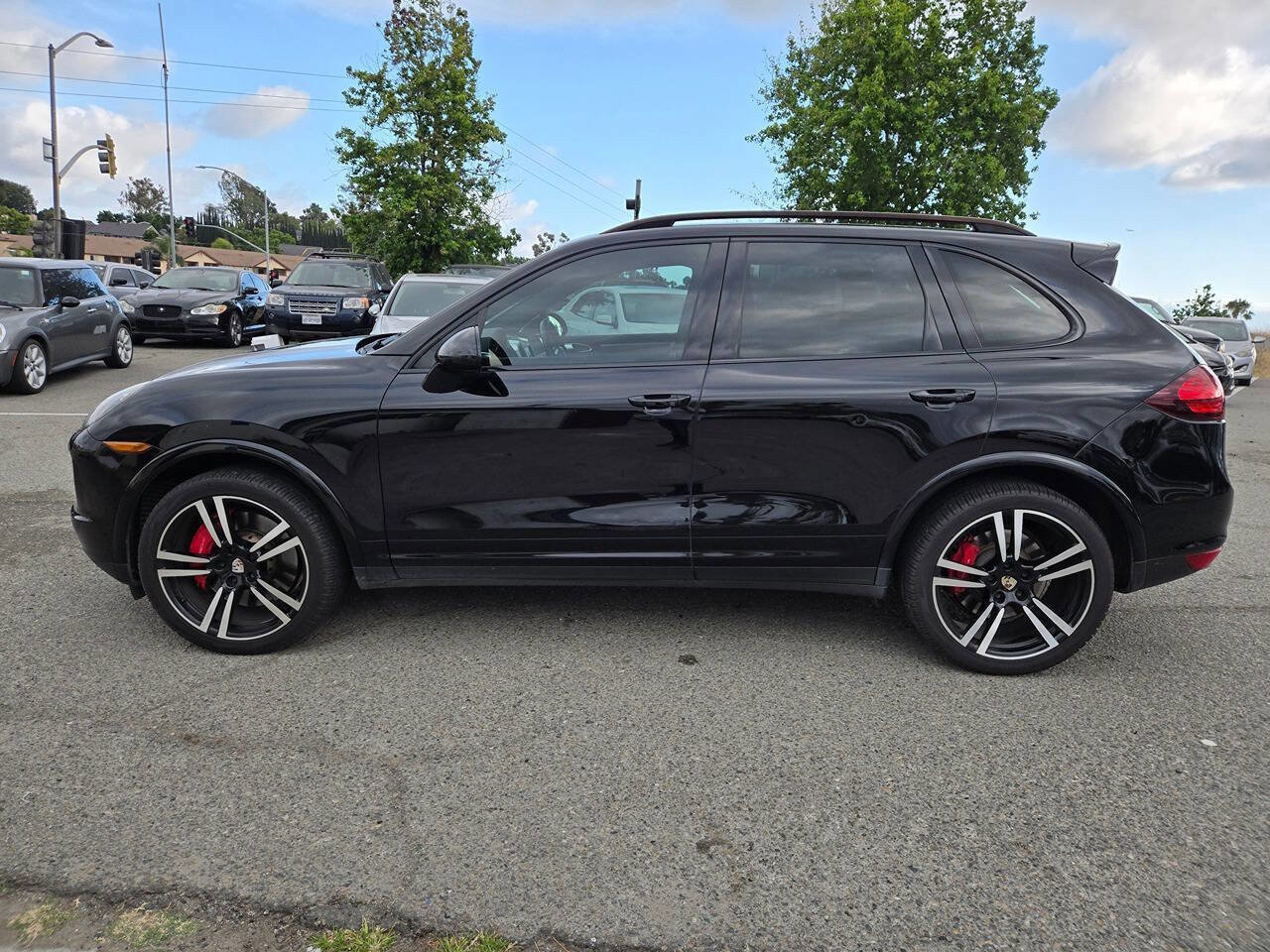 Used 2014 Porsche Cayenne Turbo S AWD/4WD image 18