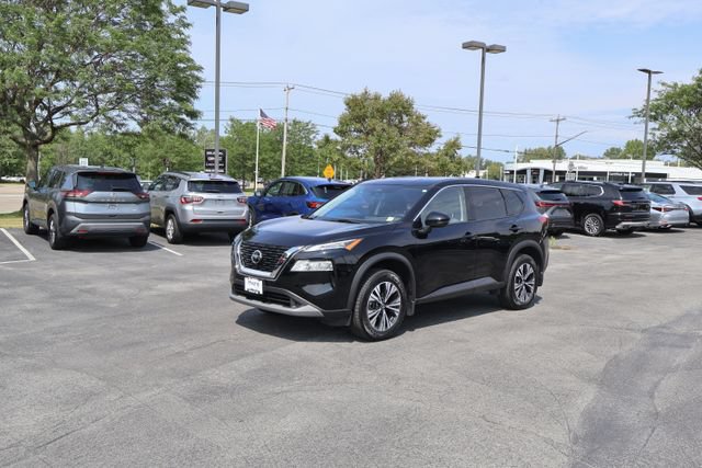 Used 2021 Nissan Rogue SV AWD/4WD image 3